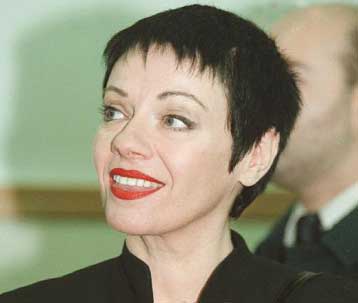 Παρουσιάζεται στη Θεσσαλονίκη το επίμαχο βιβλίο της Μαλβίνας Κάραλη