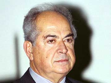 Ασφαλείς οι Έλληνες στρατιωτικοί στο Κοσσυφοπέδιο από το «σύνδρομο των Βαλκανίων», διαβεβαιώνει ο Δ.