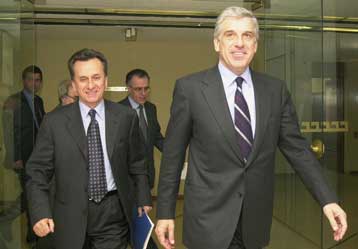 Αλλαγή πλεύσης για την ελληνική οικονομία μετά την ένταξη – Προτεραιότητα στην κοινωνική πολιτική