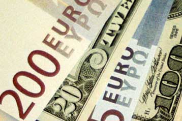 Επίσημα 12ο μέλος της ΟΝΕ η Ελλάδα