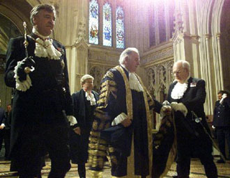 «Στοπ» στην κλωνοποίηση ανθρώπινων εμβρύων από τη Βουλή των Λόρδων;