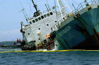 Ενίσχυση της διεθνούς νομοθεσίας για τις θαλάσσιες μεταφορές προτείνει η Ευρωπαϊκή Επιτροπή