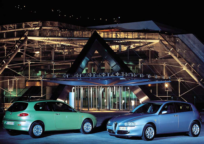 Alfa Romeo 147 με δώρο την ασφάλιση από την Alfa Romeo Credit