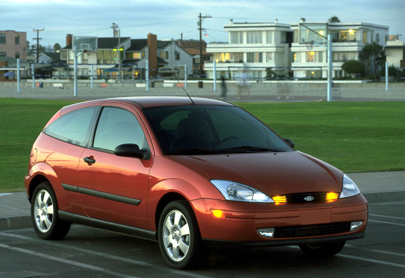 Μοντέλα Mazda και Volvo με βάση το Ford Focus