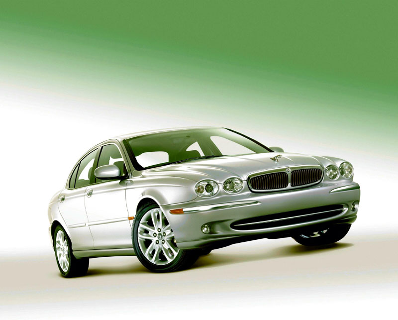 Eπενδύσεις Ford στη Βρετανία για παραγωγή κινητήρων V6