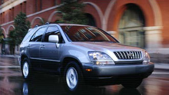 Πρώτη σε πωλήσεις στις HΠΑ η Lexus το 2000