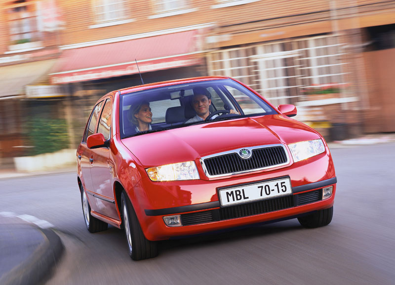 Mειωμένες κατά 2,2% οι πωλήσεις στη  Δ. Ευρώπη το 2000