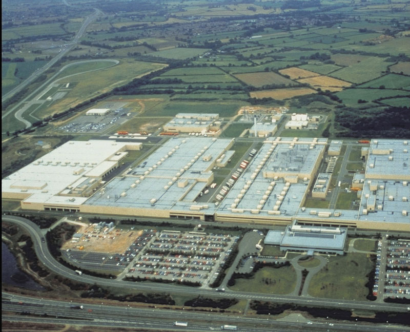 H Τοyota αυξάνει την παραγωγή αυτοκινήτων της στη Βρετανία