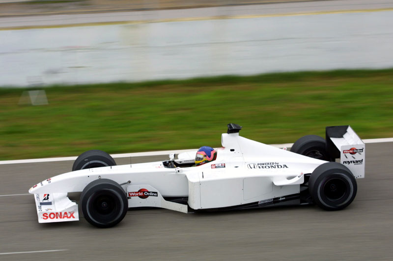 Formula 1: Στις 26 Ιανουαρίου η παρουσίαση της BAR 003