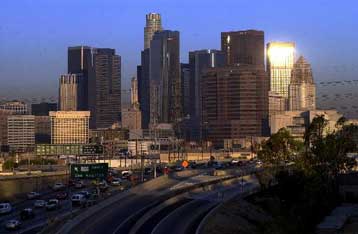 Δώδεκα άτομα τραυματίστηκαν από τη δόνηση που συγκλόνισε το Σιάτλ