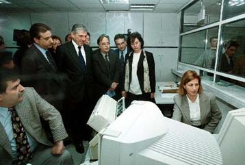 Εγκαινιάστηκε στη ΔΟΥ Χολαργού το νέο μέτρο