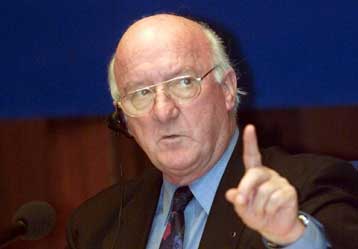 Θα πραγματοποιήσει επίσκεψη ύστερα από πρόσκληση του Απ.Κακλαμάνη