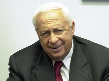 Πυρετός διαβουλεύσεων στα κόμματα για το σχηματισμό κυβέρνησης εθνικής ενότητας