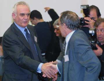 Συναντήσεις με Τσοχατζόπουλο και Γ.Παπανδρέου