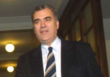 Δεν θα αναλάβω τη θέση του γραμματέα της ΚΕ του ΠΑΣΟΚ, ξεκαθάρισε