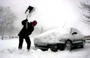 Διακοπή ηλεκτροδότησης έφερε η σφοδρή χιονόπτωση