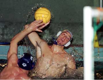 Για Ολυμπιακό και Βουλιαγμένη στην Α1 πόλο