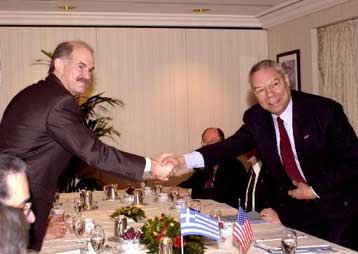 Εφ όλης της ύλης η συζήτηση στην πρώτη επαφή