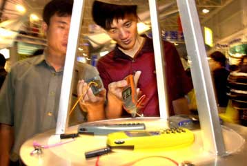 Στην κατοxή του βρετανικού κολοσσού πακέτο μετοχών 10% της Japan Telecom