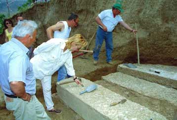 Οι ίδιοι οι ανασκαφείς ενημερώνουν για τα τελευταία ευρήματα