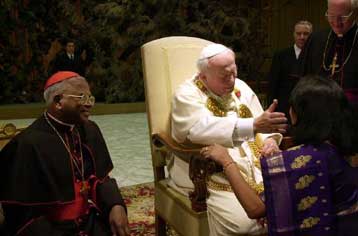 Η απόφαση για την επίσκεψη του Πάπα μετά τη συνεδρίαση της ΔΙΣ