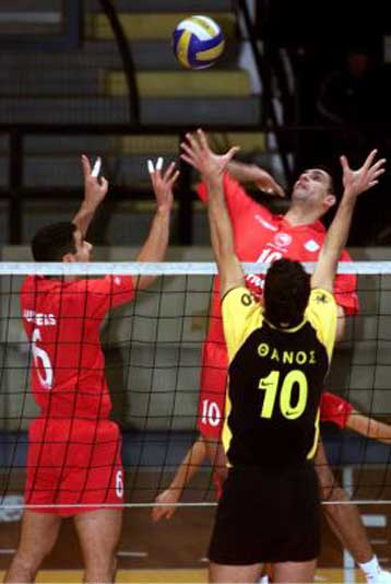 Ο Ολυμπιακός με νέο σχήμα 3-1 την ΑΕΚ για την Α1 βόλεϊ
