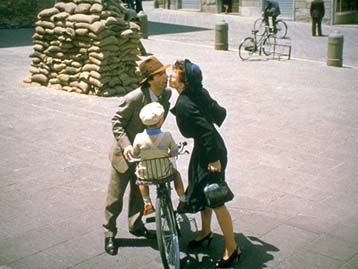 Πτώση εμπορικότητας και παραγωγής ταινιών το 2000