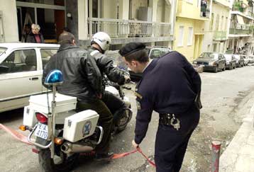 Παρακολουθήσεις τηλεφώνων και κάμερες διευκολύνουν την αστυνομία