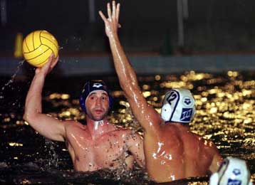 Κοντά στον τελικό η Βουλιαγμένη, δύσκολα για Ολυμπιακό