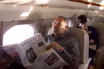 Οι ειρηνευτικές συνομιλίες στην κορυφή της ατζέντας Πάουελ