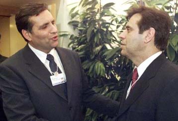 Υπεγράφη η συμφωνία για τα σύνορα