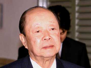 Στην υποβάθμιση της αξιολόγησης της προχώρησε η Standard & Poors