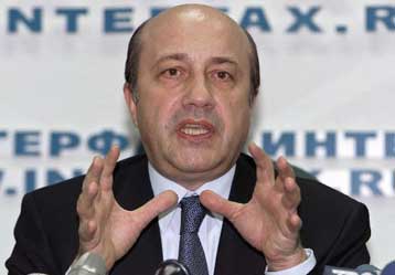 Να σταματήσουν αμέσως οι δίκες για εγκλήματα πολέμου στη Γιουγκοσλαβία