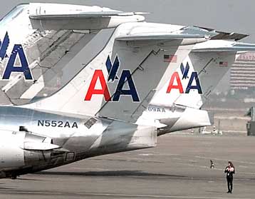 Mε απεργία απειλούν οι εργαζόμενοι στις United, American Airlines, Delta και Northwest