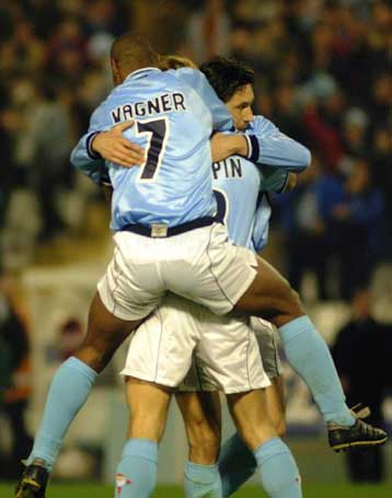 Ο αποκλεισμός από το UEFA «έφαγε» τον προπονητή