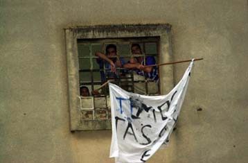 Αποφασίστηκε αναστολή των κινητοποιήσεων για 90 ημέρες