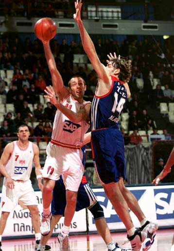 Έχασε από την Τάου Κεράμικα με 78-72 αν και προηγούνταν με 16 πόντους