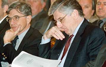 Το υπουργείο Εργασίας αναλαμβάνει το συντονισμό