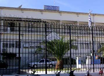 Προγραμματίζεται η οριστική απομάκρυνσή τους έως το 2004