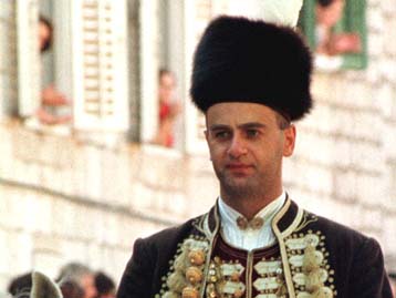 Παραδόθηκε στις Αρχές της Κροατίας ο στρατηγός Νόρατς