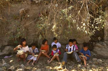 Αυξάνεται ραγδαία ο αριθμός των ανθρώπων που ζουν στο δρόμο