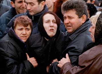 Κηδεύτηκαν τα θύματα της πρόσφατης βομβιστικής επίθεσης