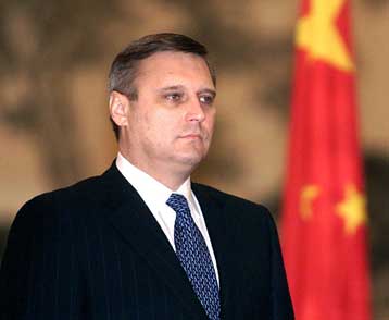 Ενισχύουν την αμυντική συνεργασία και τάσσονται κατά της NMD