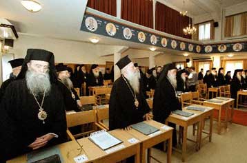 Καμία παράταση στο δημοψήφισμα της Εκκλησίας για τις ταυτότητες