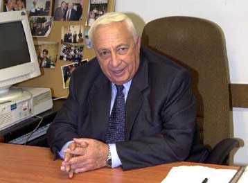 Αισιοδοξία για σχηματισμό κυβέρνησης από Σαρόν – Εργατικούς