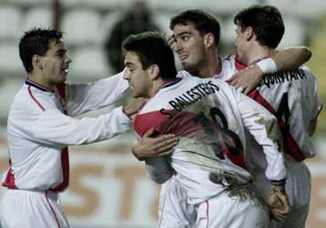 Ράγιο Βαγεκάνο και Λίβερπουλ τα μεγάλα φαβορί