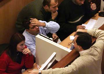 Κατά 2,42% υποχώρησε ο γενικός δείκτης