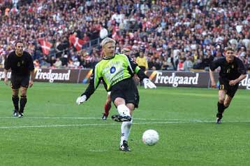 Για 129η και τελευταία φορά με τη φανέλα της εθνικής Δανίας