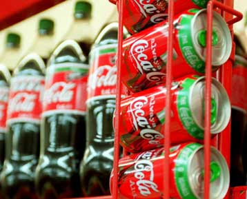 Κοινοπραξία των δύο κολοσσών στον κλάδο των ποτών και σνακ