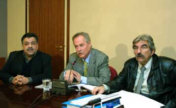 Ψηφοθηρικό το νομοσχέδιο του υπουργείου Παιδείας